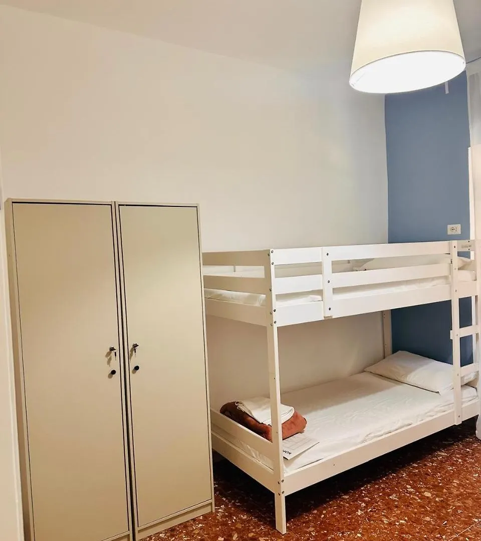 Baraka 24 Hostel Rome