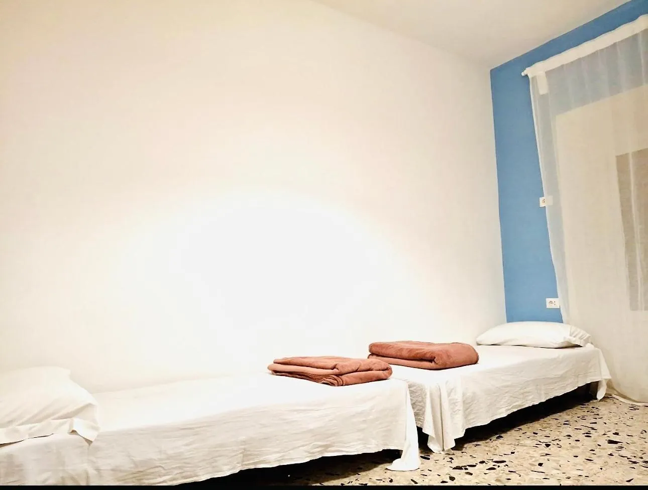 Baraka 24 Hostel Rome Italy